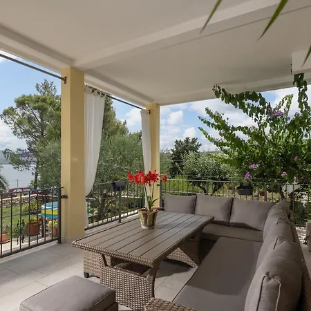 By The Sea - Cuskijas, Novigrad - 6306 *