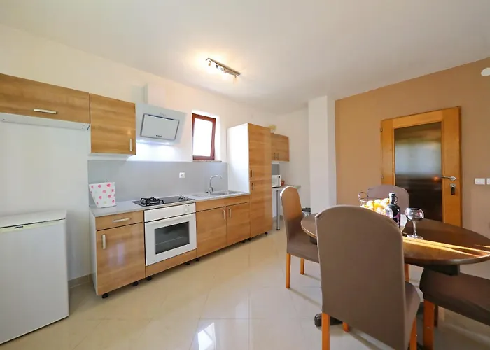 By The Sea - Cuskijas, Novigrad - 6306 * Pridraga